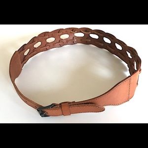 Linea Pelle tan leather belt size L - EUC